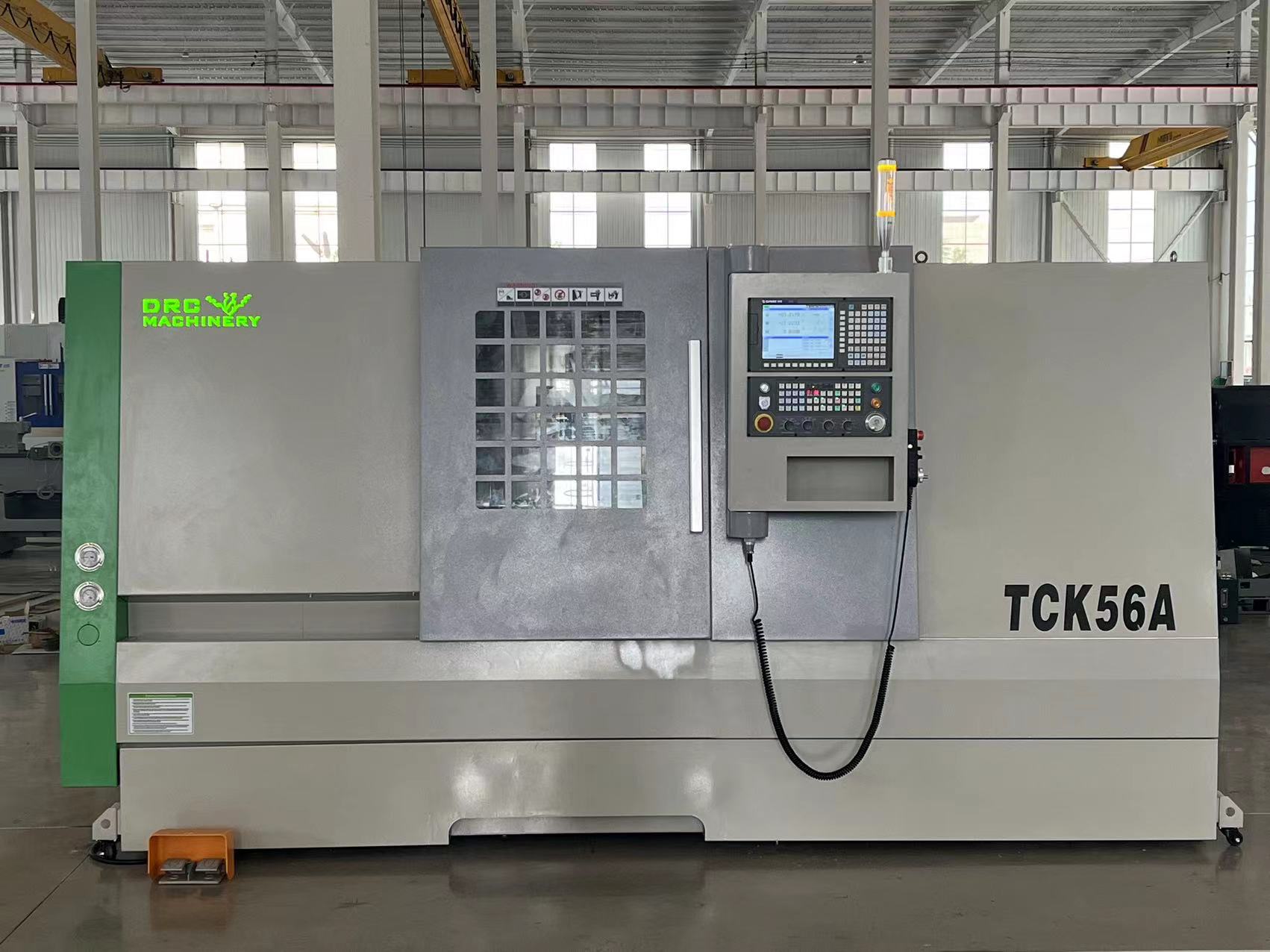 Токарный станок с ЧПУ с наклонной станиной TCK56A